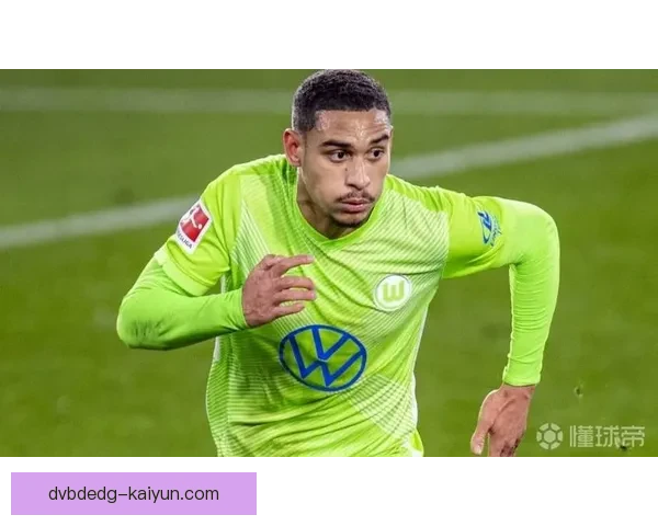 莫利纳防守能力持续提升，成为球队后防线的关键一员