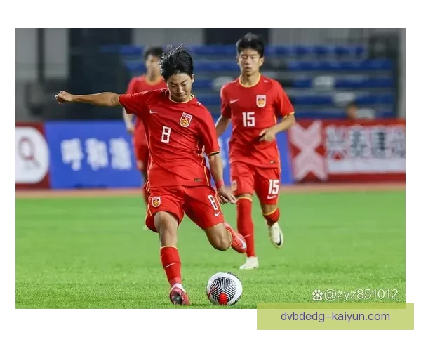 中国足球全力以赴迎接新一轮的国际比赛，状态值得关注。